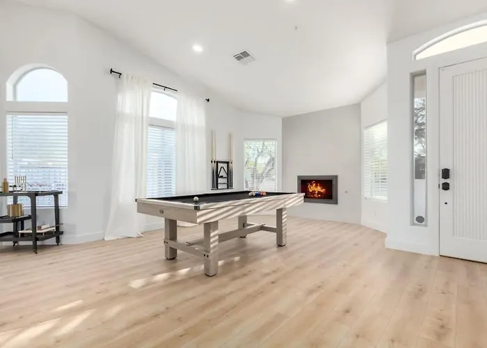 Sweetwater Estate-pool-spa-sportcourt-putt Grn Holiday home Scottsdale