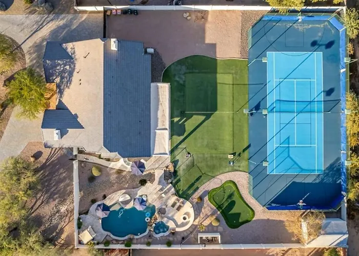 Sweetwater Estate-pool-spa-sportcourt-putt Grn
