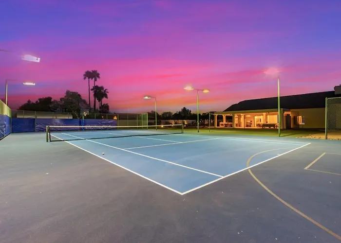 Sweetwater Estate-pool-spa-sportcourt-putt Grn * Scottsdale
