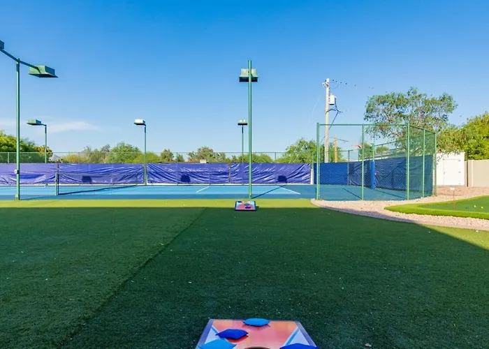 Sweetwater Estate-pool-spa-sportcourt-putt Grn Scottsdale